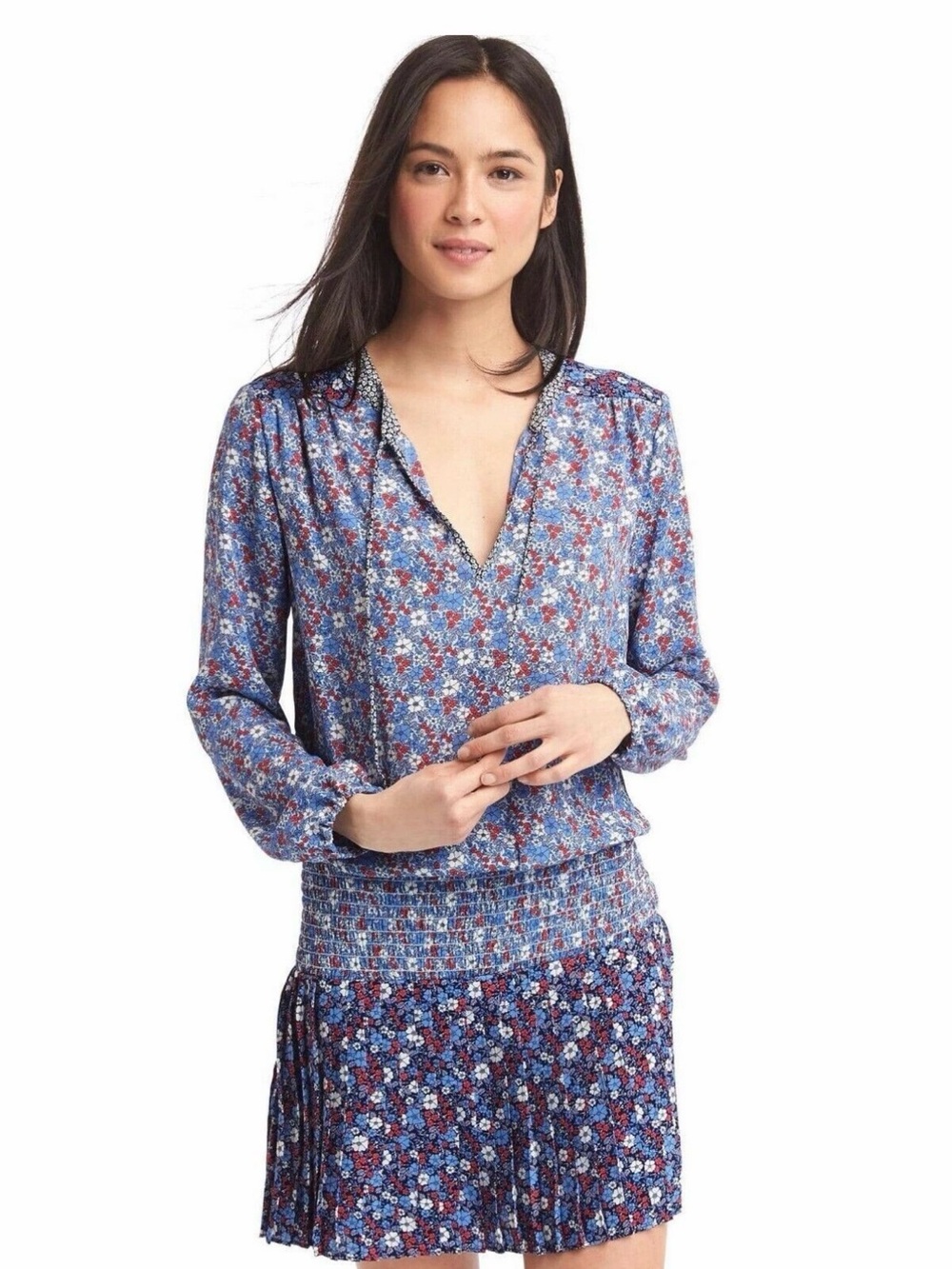 NWT Gap Blue Floral V-Neck Long Sleeve drop-waist Dress